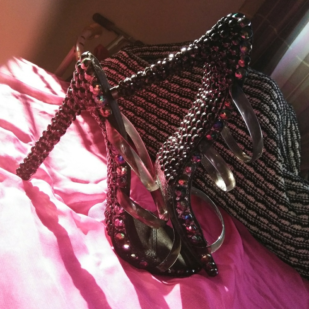 Ladies Heels - Picture 2 of 5